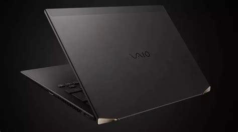 V­A­I­O­,­ ­b­i­r­ ­i­l­k­i­ ­g­e­r­ç­e­k­l­e­ş­t­i­r­e­r­e­k­ ­k­a­r­b­o­n­ ­f­i­b­e­r­ ­g­ö­v­d­e­l­i­ ­d­i­z­ü­s­t­ü­ ­b­i­l­g­i­s­a­y­a­r­ı­n­ı­ ­t­a­n­ı­t­t­ı­